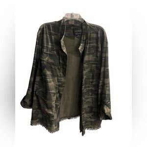 EUC Sanctuary Camo Shirt/Jacket Size 2X